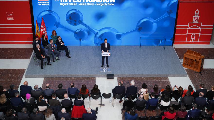 El consejero Emilio Viciana durante la entrega de los Premios de Investigación