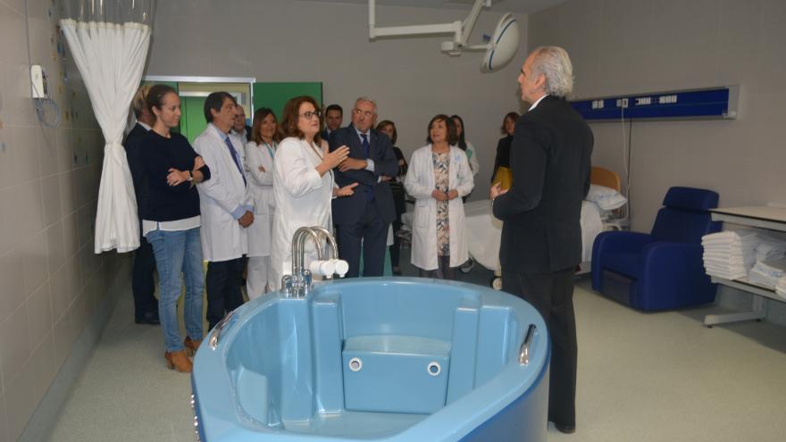 Enrique Ruiz Escudero en el Hospital Universitario de Torrejón