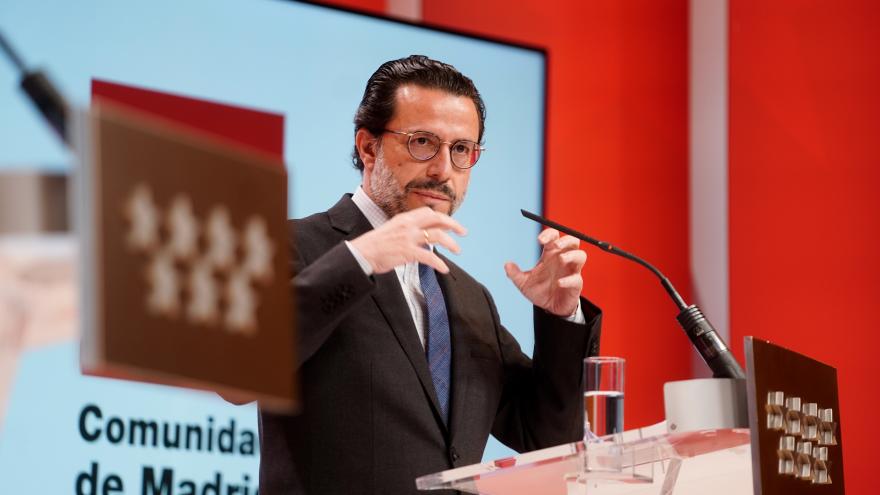 Primer plano del consejero Javier Fernández-Lasquetty
