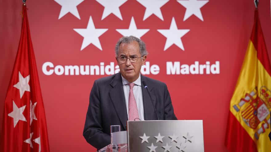 Primer plano del consejero Enrique Ossorio