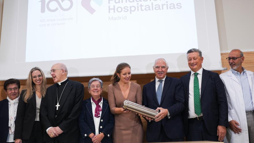 La consejera Ana Dávila durante el centenario del Hospital Beata María Ana
