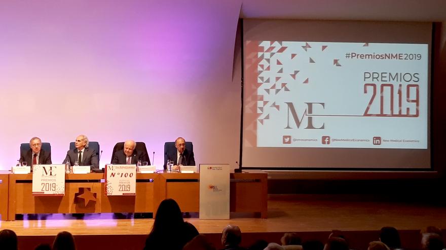 Ruiz Escudero en la mesa de debate de los premios New Economics