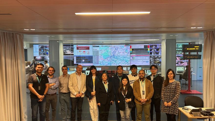 delegaciones conocen la red de transporte público