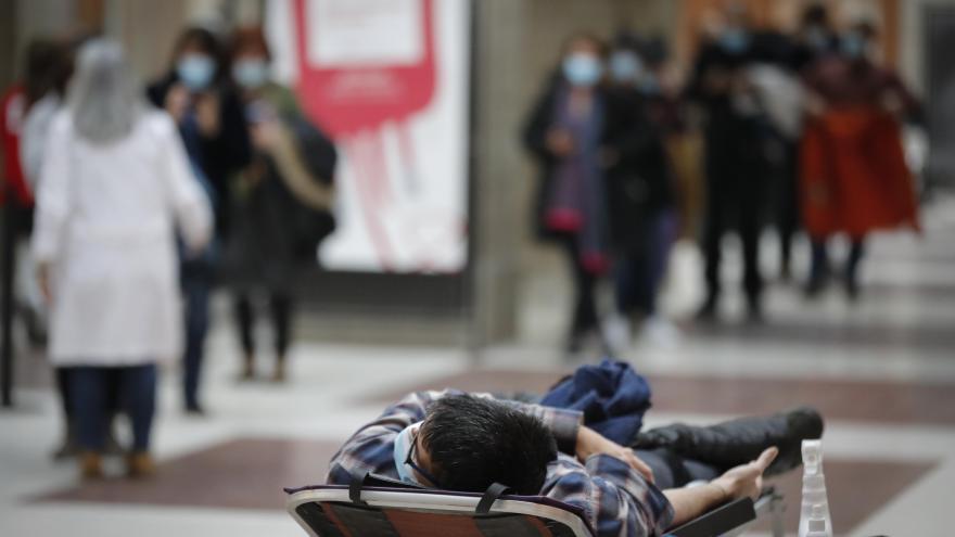 Donación de sangre en la Real Casa de Correos