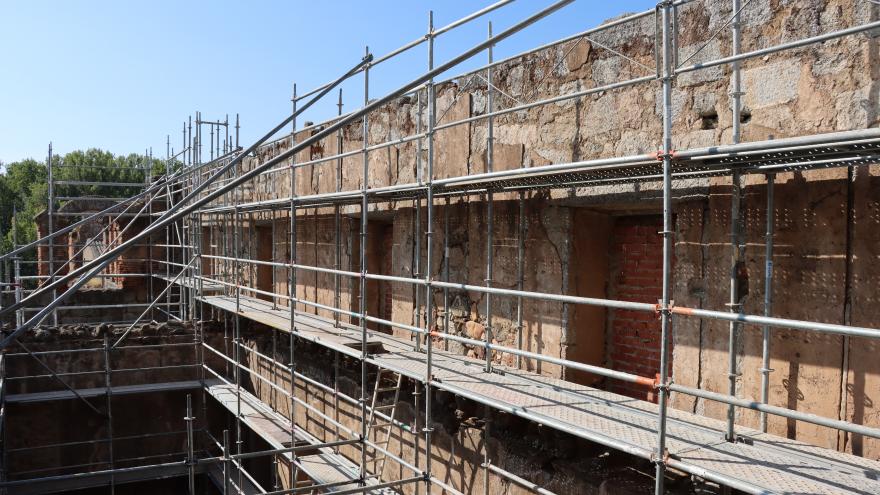 Trabajo de restauración en el Monasterio de Santa María la Real de Valdeiglesias