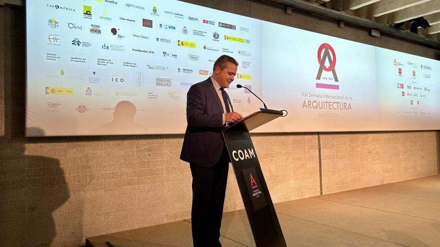 La Comunidad de Madrid abre al público la sede de Metro y del Consorcio Regional de Transportes por la XXI Semana de la Arquitectura El consejero Jorge Rodrigo