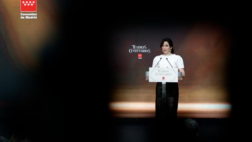 La presidenta Isabel Díaz Ayuso durante el acto de homenaje