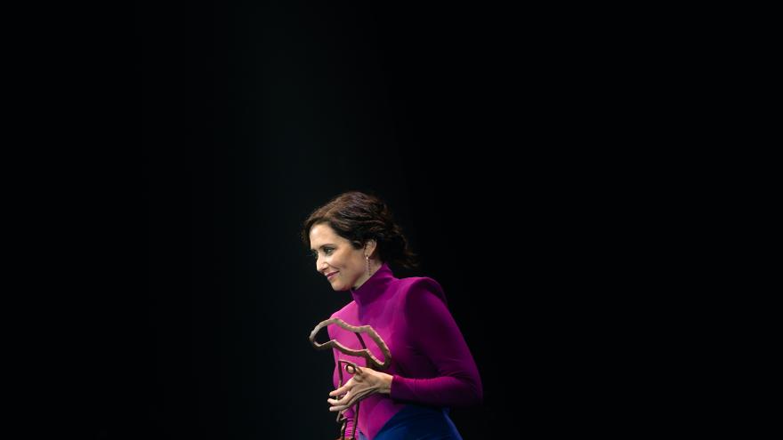 La presidenta con el reconocimiento