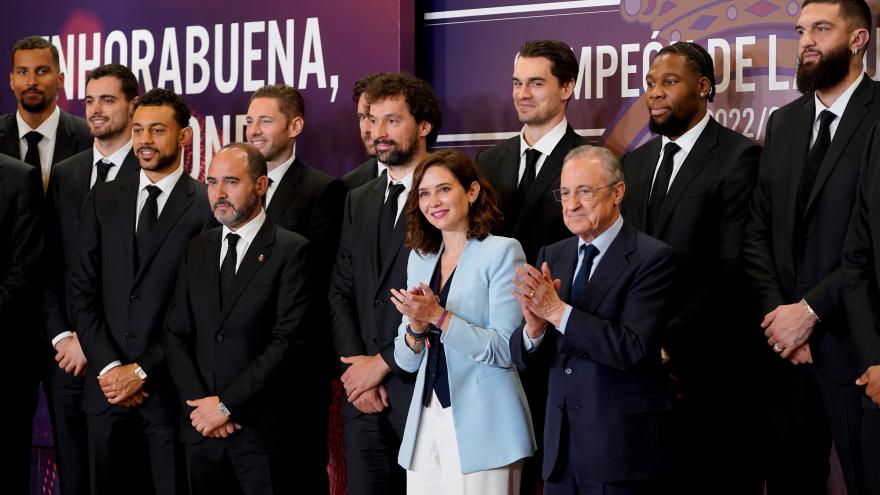 La presidenta durante el recibimiento de los jugadores 