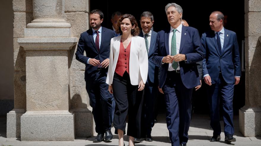 La presidenta a la salida del acto