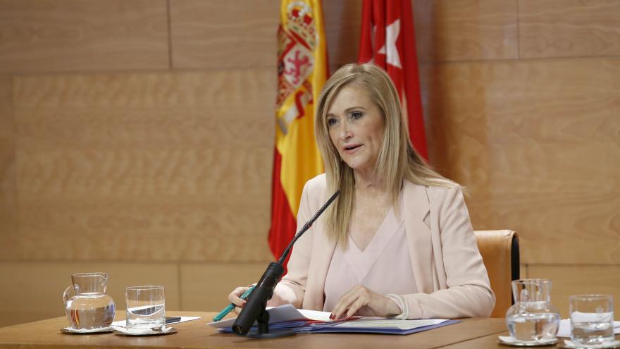 Imagen de cabecera #0 de la página de "Cifuentes reconoce a la Universidad y a la Sanidad públicas con las máximas distinciones de la Comunidad"