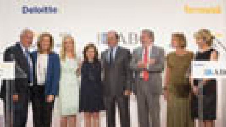 Imagen de cabecera #2 de la página de "Cifuentes anuncia que la Comunidad de Madrid se persona como acusación particular en la operación Púnica"