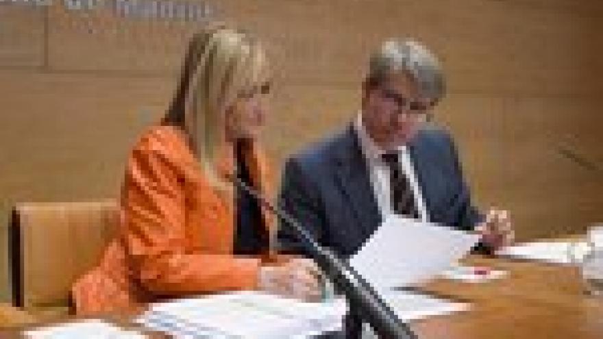 Imagen de cabecera #3 de la página de "La Comunidad extenderá los recursos asistenciales para víctimas de violencia de género a mujeres transexuales"