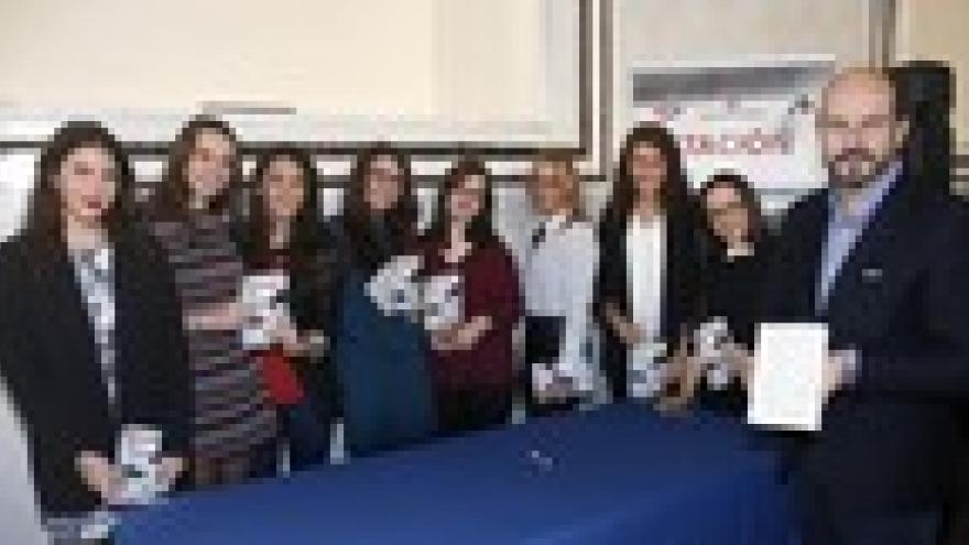 Imagen de cabecera #2 de la página de "La Línea 2 de Metro de Madrid se convierte en escenario literario de la novela “Estación en Curva”"