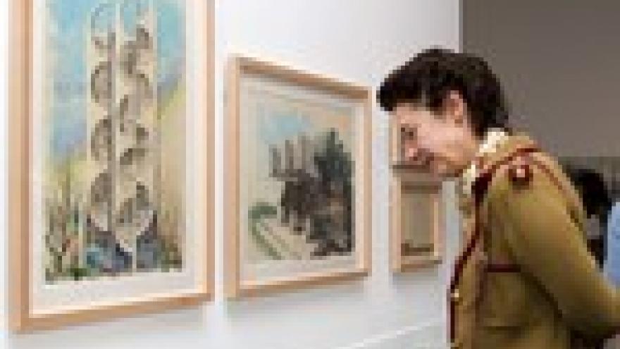 Imagen de cabecera #1 de la página de "El CA2M presenta la exposición ‘A veces decorado’ de Patricia Esquivias"
