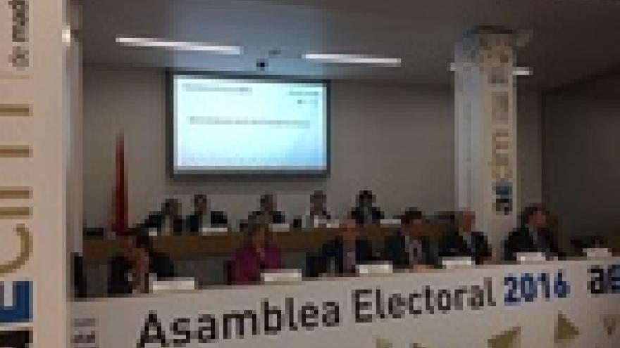 Imagen de cabecera #0 de la página de "Hidalgo clausura la Asamblea Electoral de la Asociación de Empresas del Metal de Madrid (AECIM)"
