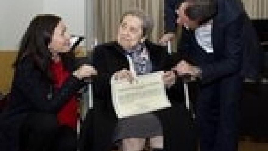 Imagen de cabecera #2 de la página de "La Comunidad de Madrid programa actividades navideñas específicas para los mayores"