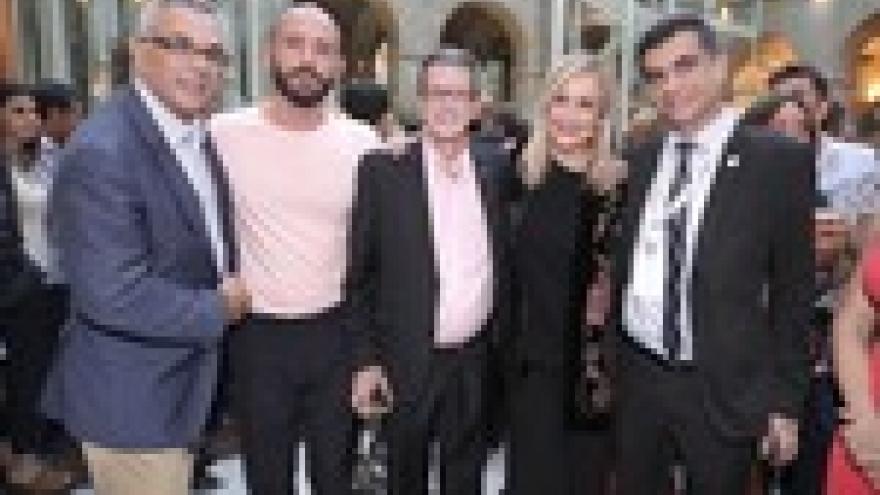 Imagen de cabecera #2 de la página de "Cifuentes: “La Comunidad de Madrid no solo vive en la igualdad y la diversidad; trabaja por ellas” "