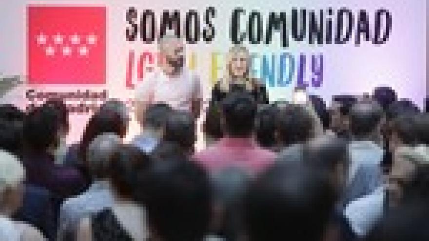 Imagen de cabecera #3 de la página de "Cifuentes: “La Comunidad de Madrid no solo vive en la igualdad y la diversidad; trabaja por ellas” "