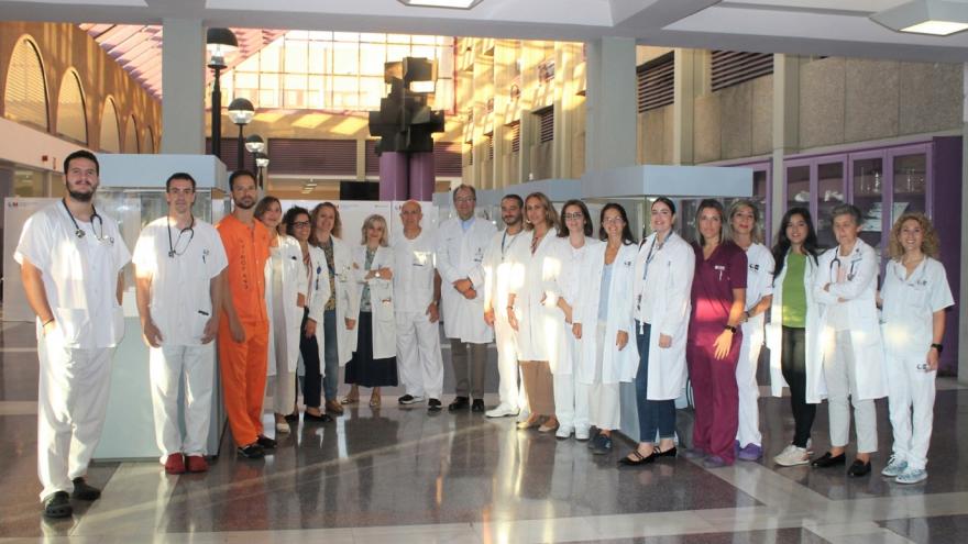 Equipo de Servicio de Neumología y otros relacionados