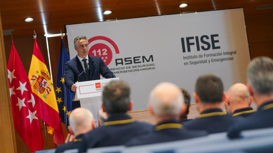 El consejero en el acto de las incorporaciones