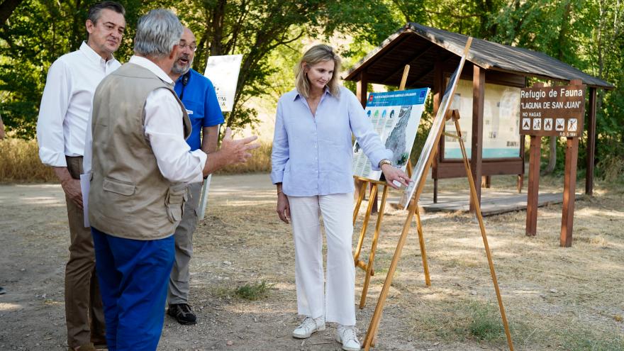 La consejera Paloma Martín ha visitado el espacio natural en Chinchón para supervisar los trabajos de restauración realizados