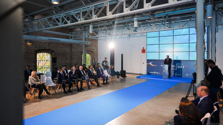 La Comunidad de Madrid lanzará en marzo un programa para la monitorización continua de los pacientes con diabetes El consejero López-Valverde