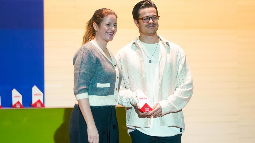 La consejera Ana Dávila en la entrega de premios