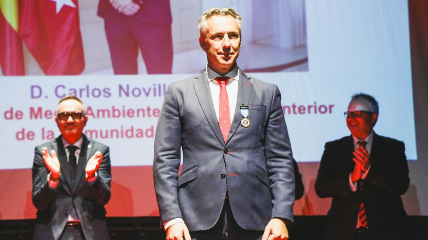 Novillo, distinguido con la Medalla de la Policía municipal de Móstoles por su trayectoria profesional, liderazgo y vocación de servicio