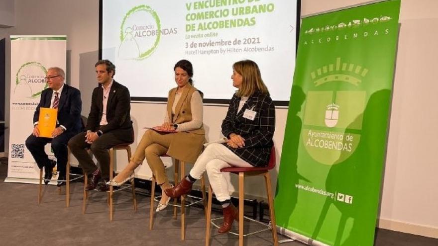 La directora general de Comercio y Consumo inaugura el Encuentro de Comercio Urbano de Alcobendas