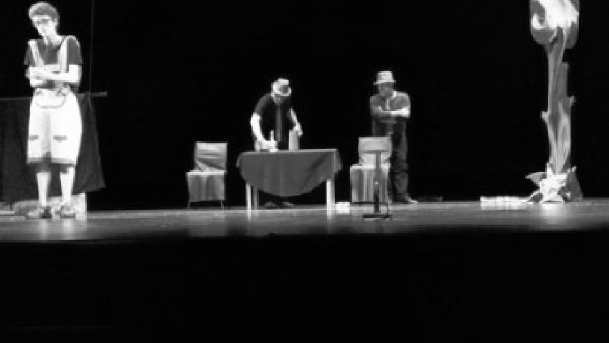 Grupo de Teatro Mamarrachos y Paparruchas 
