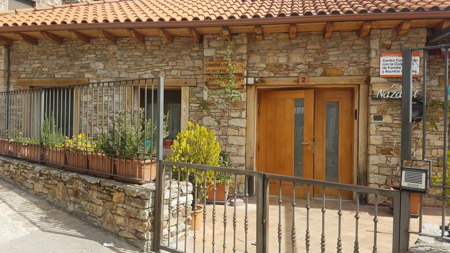 Fachada residencia para personas mayores