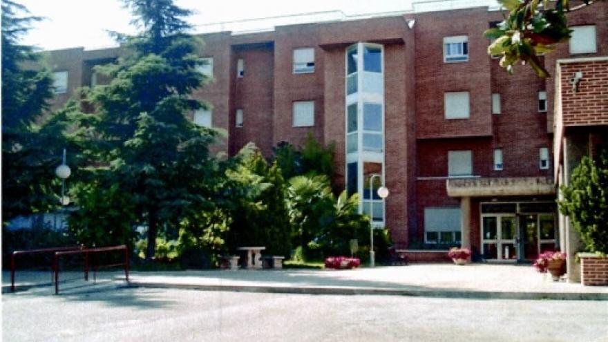 Exterior residencia para personas mayores