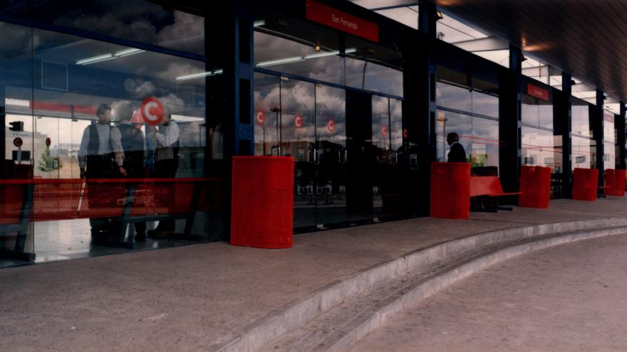 San Fernando station access