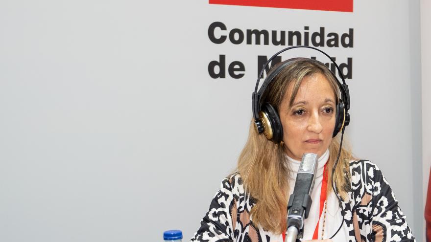 Marina Parra en la radio