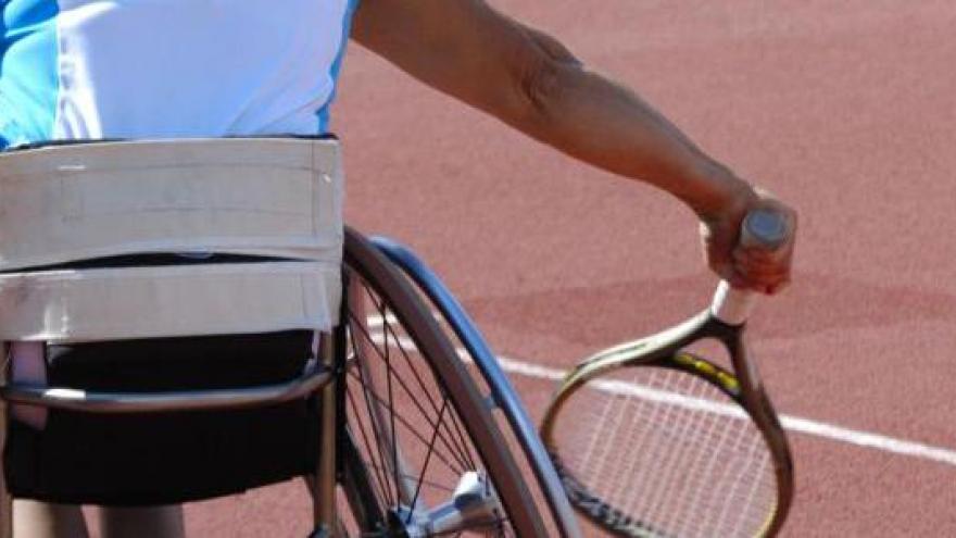 Deportista en silla de ruedas