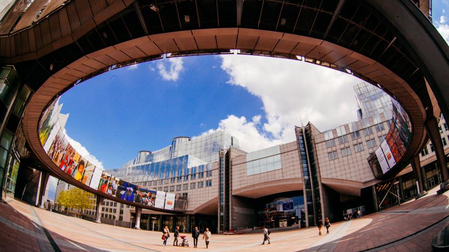 Exterior del edificio del Parlamento de la UE en Bruselas