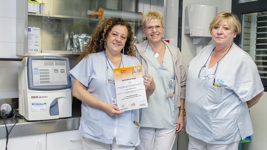 enfermeras con diploma
