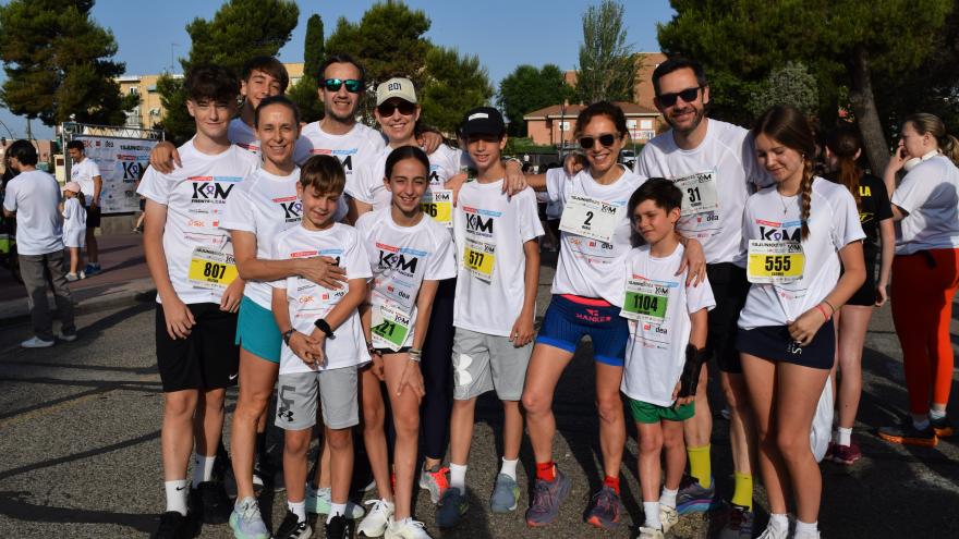 Más de 800 participantes en la carrera solidaria 'Kilómetros frente al cáncer' del Hospital público Infanta Sofía