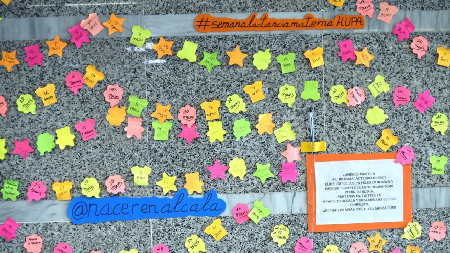 El #hilomáslácteodelmundo, en el vestíbulo del HUPA