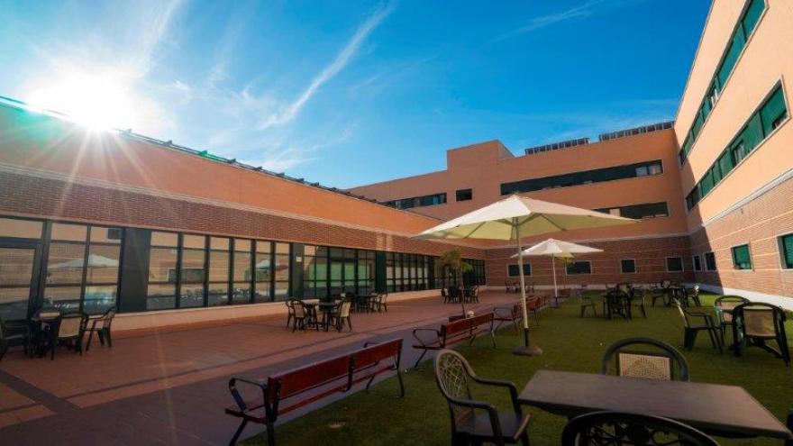 Jardin residencia personas mayores