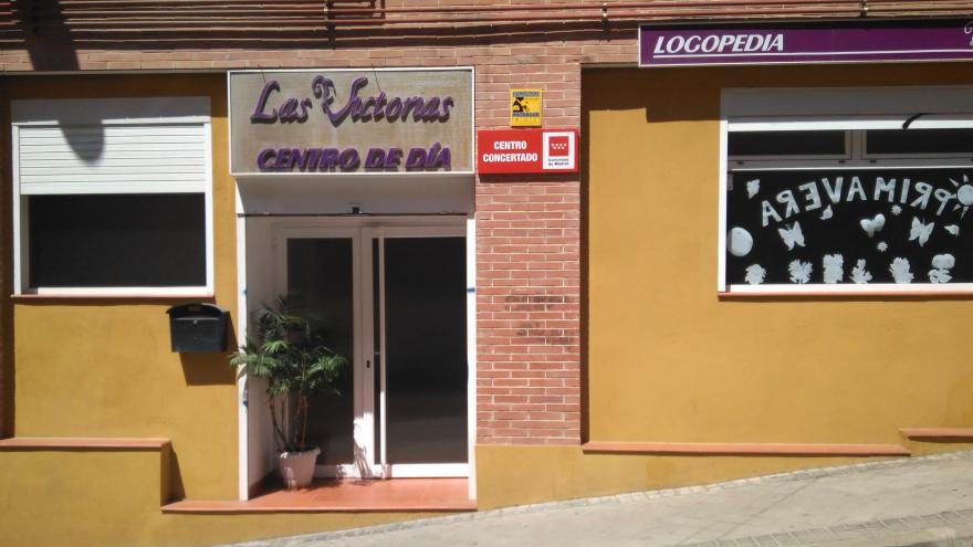Exterior centro de día personas mayores
