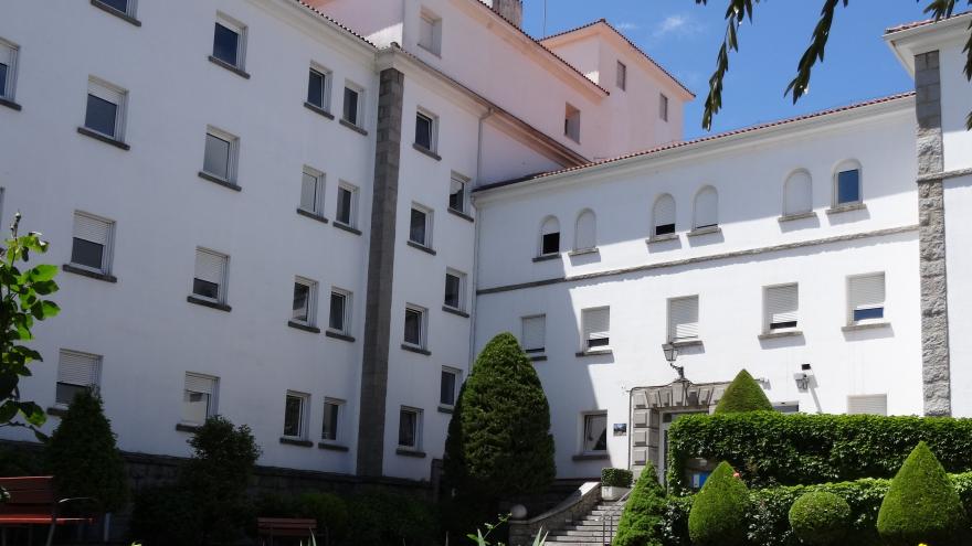 Entrada del Hospital Guadarrama