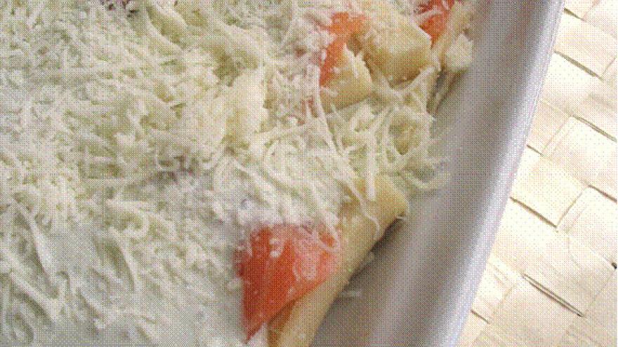 Ensalada de palmito, salmón y salsa roquefort