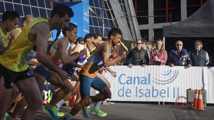 Paloma Martín en la salida de la carrera