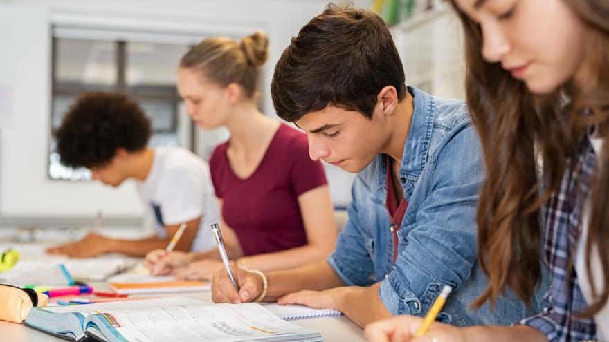 Alumnos en el aula