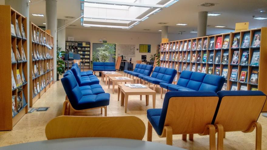 Interior Biblioteca  Francisco Ayala de Vicálvaro