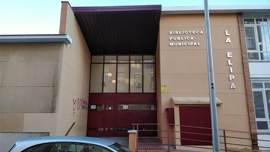 Exterior Biblioteca L Elipa Madrid