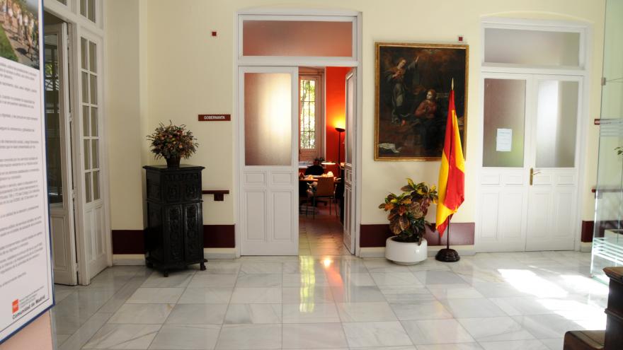 Pasillo distribuidor de la RM La Paz