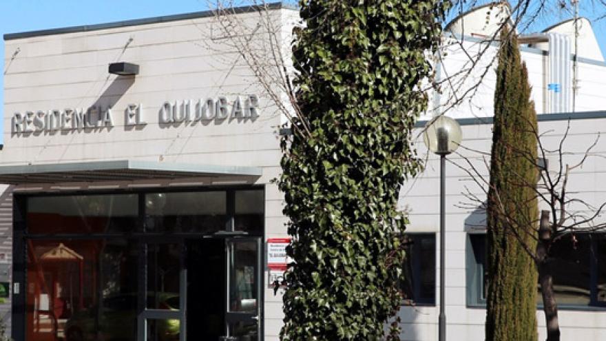 Fachada de la Residencia y Centro de Día El Quijobar APANID